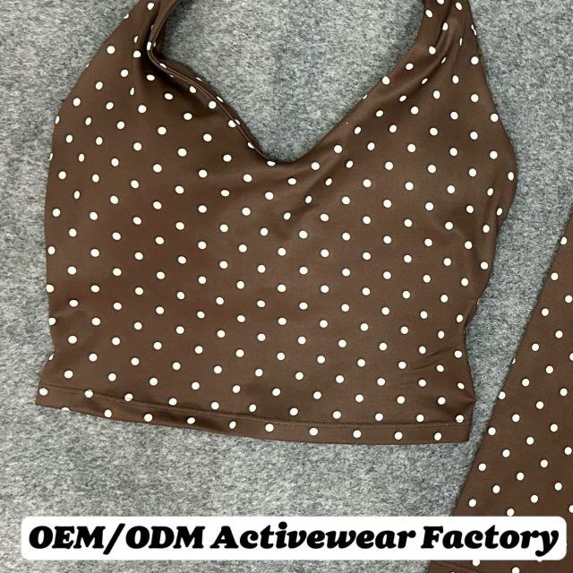 Elegant brown polka dot matching set ✨
Custom prints & custom colors to match your brand style.
Professional yoga wear source factory | One-stop customization service for global fitness brands.
Message for wholesale pricing.

#CustomYogaSets
#WholesaleActivewear
#PrintedLeggings
#FitnessApparelOEM
#YogaClothingFactory