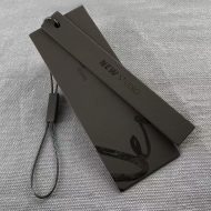 7. hang tag